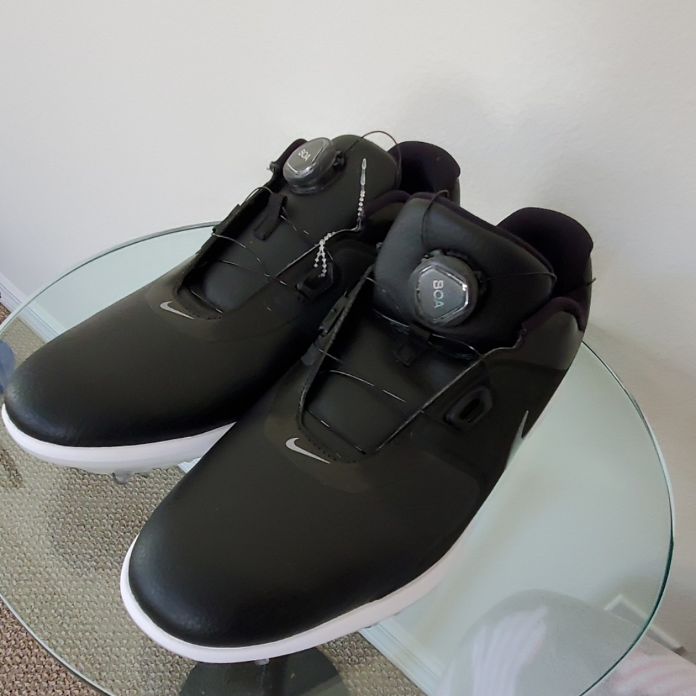 Nike fitsole golf shoes